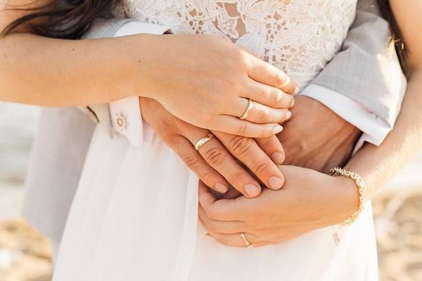 Comment choisir une bague de mariage qui convient à votre personnalité et à votre style de vie